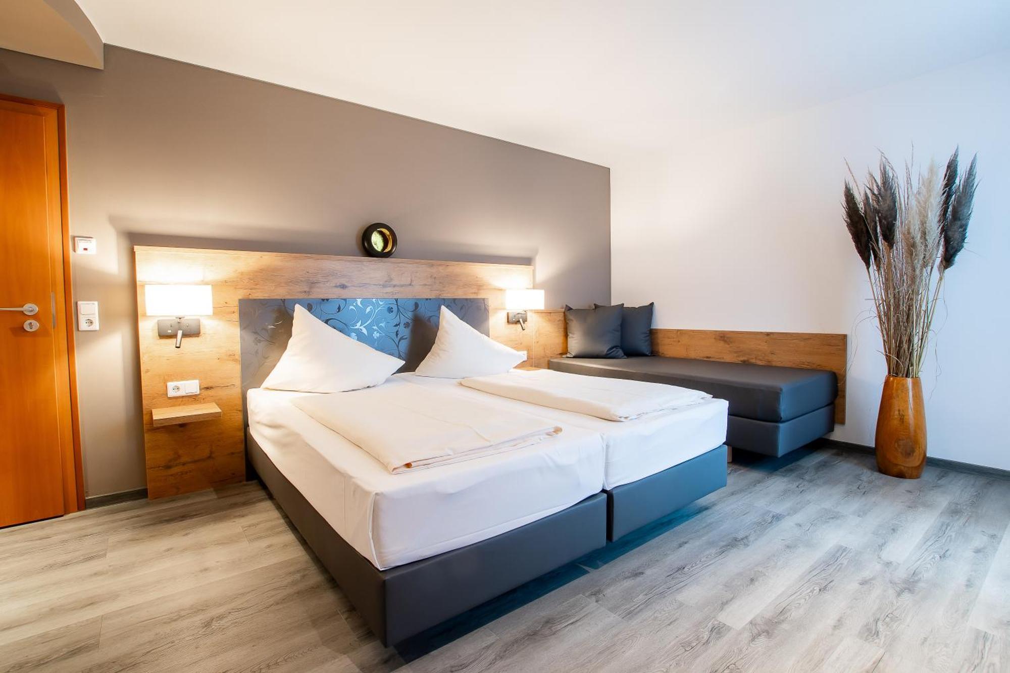 ורטהיים Hotel & Restaurant Bestenheider Stuben מראה חיצוני תמונה